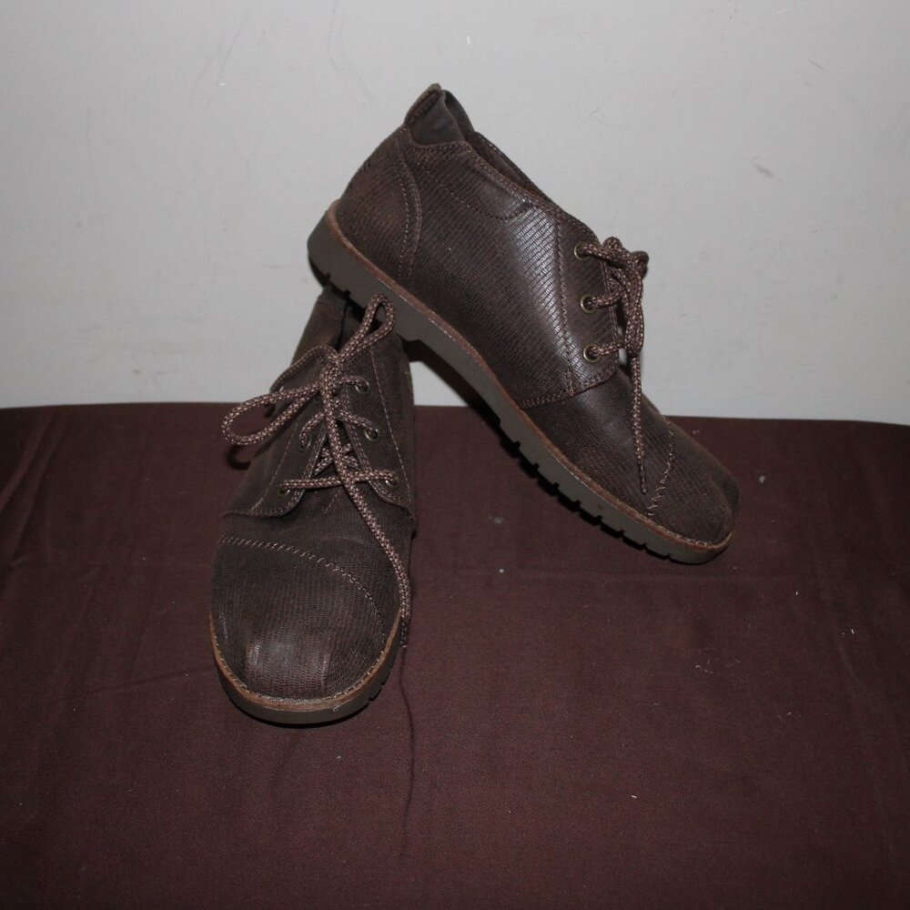 14a  CUTE BOBS HIGH TOP SHOES - BROWN - 8